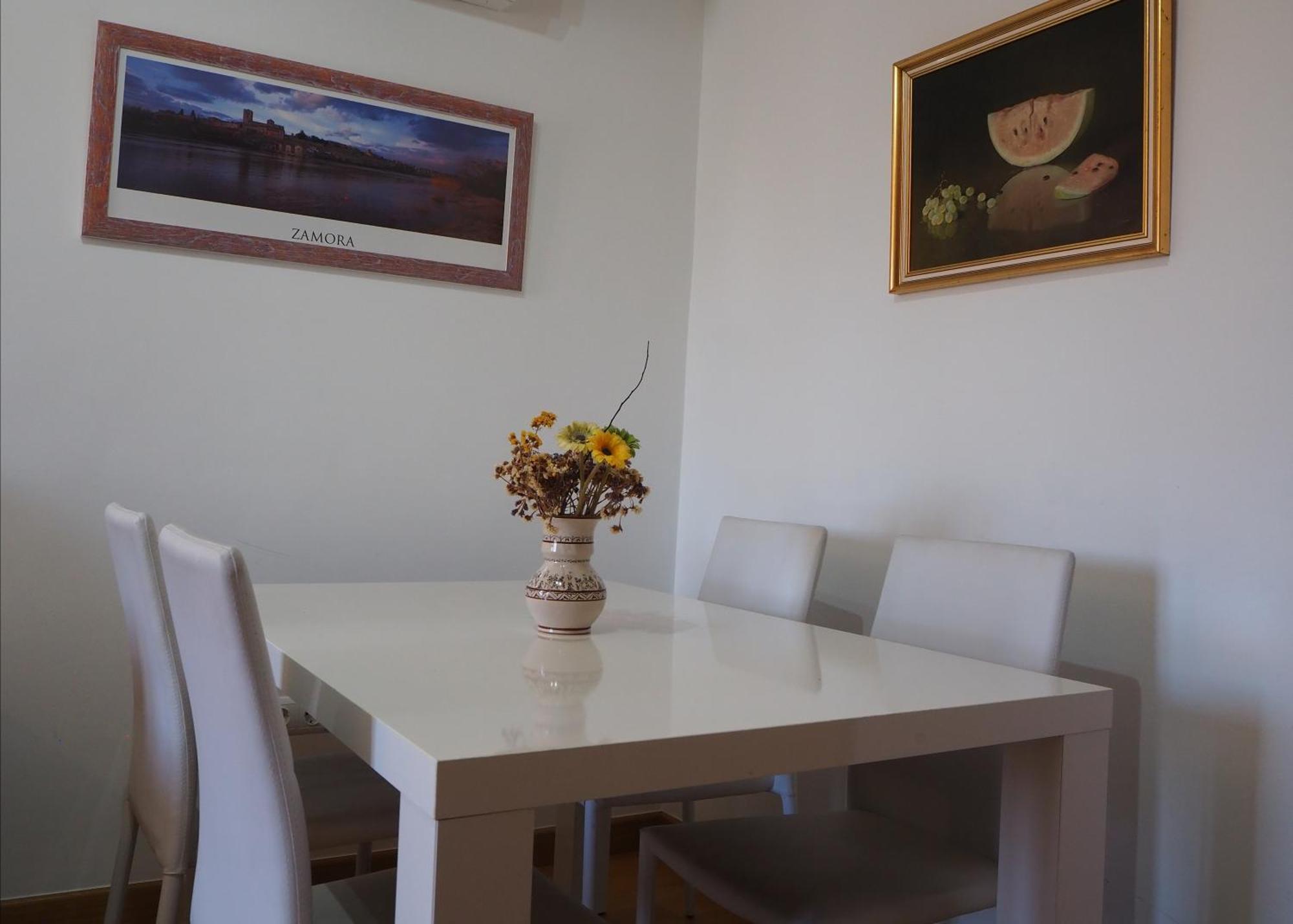 Apartamentos La Muralla Θαμόρα Εξωτερικό φωτογραφία